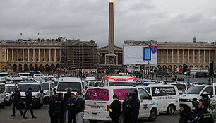 &bdquo;Geltonųjų liemenių&ldquo; protestai Prancūzijoje"	