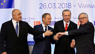 Boyko Borisovas, Donaldas Tuskas, Recepas Tayyipas Erdoganas, Jean'as-Claude'as Junckeris