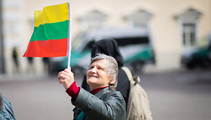 Mitingas &bdquo;I&scaron;saugokime Lietuvos mi&scaron;kus ateities kartoms!&ldquo;