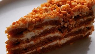 Aurimėlio morkų pyragas
