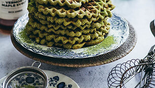 Čirviniai blynai su matcha