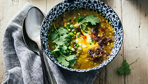 Moliūgų ir lę&scaron;ių sriuba