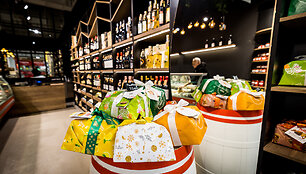 &bdquo;Gourmet&ldquo; parduotuvių &bdquo;Mažoji Italija&ldquo; įkūrėjas: apie rinktinius produktus, derybas kaip &bdquo;Krik&scaron;tatėvyje&ldquo; ir tobulą salotų receptą