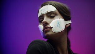 Veido pakėlimas EMFACE be pjūvių: naujausia technologija jau REV&Ugrave; CLINIC