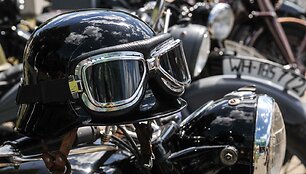 Senovinių motociklų sąskrydyje &ndash; 86 istorinės transporto priemonės