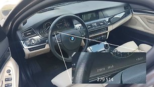 BMW salono nuotrauka, kurioje prietaisų skydelyje matoma rida skiriasi nuo to, ką sako pardavėjas