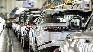 &bdquo;Jaguar Land Rover&ldquo; gamybos linija