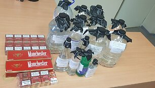 Rasta naminukė ir cigaretės