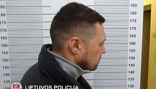 Sostinės kriminalistai pra&scaron;o atsiliepti nukentėjusius nuo &scaron;io vyro