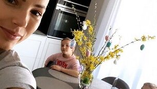 Goda Alijeva Velykas pasitinka naujuose namuose 