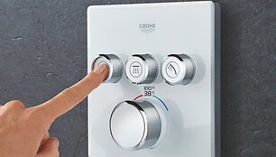 &bdquo;Grohe&ldquo; nuotr./Vandens srovė reguliuojama mygtuko paspaudimu 