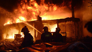 Bangladesh_Fire_30381.jpg-0c2d0 (1)