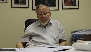 prof-vytautas-landsbergis-mano-tetos-vyras-holokausto-metu-slapstesi-spintoje