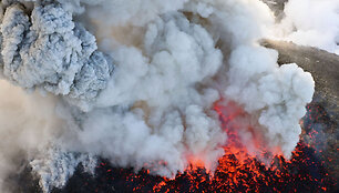 Japan_Volcano_74668.jpg-d163e