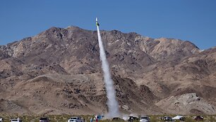 Mad_Rocket_Scientist_83231.jpg-65f8f