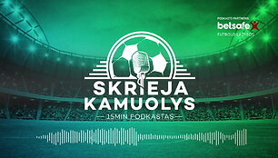 skrieja-kamuolys-suspindejes-cristiano-ronaldo-ir-perujieciu-zygiai