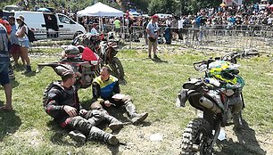 „Hard Enduro“ varžybų akimirkos