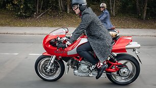 Akcija &bdquo;Distinguished Gentelman&rsquo;s Ride&ldquo;
