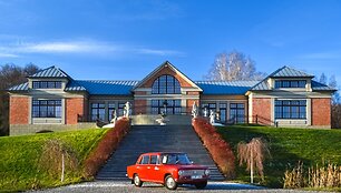 Istoriniai automobiliai