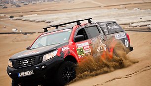 „iGo2Dakar“ „Nissan Navara“