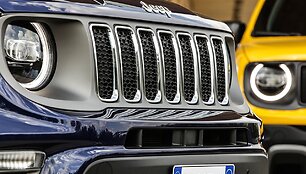 &bdquo;Jeep&ldquo; atskleidė, kaip atrodys atnaujintas &bdquo;Renegade&ldquo;