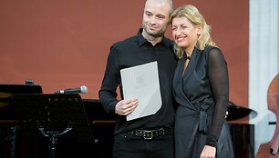 Kultūros ministrė Liana Ruokytė-Jonsson įteikė Kultūros ministerijos premijas