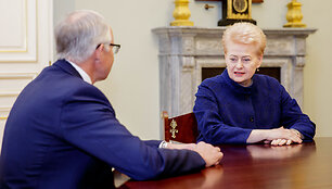Prezidentė Dalia Grybauskaitė Prezidentūroje susitiko su kandidatu į &scaron;vietimo, mokslo ir sporto ministrus Algirdu Monkevičiumi