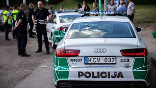 Lietuvos policija ie&scaron;kojo &bdquo;&Scaron;varių vairuotojų&ldquo;