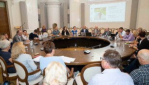 Ministro Algirdo Monkevičiaus spaudos konferencija dėl mokslo metų trukmės