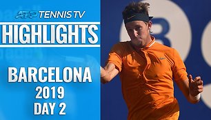 jarry-upsets-zverev-thiem-tsitsipas-safely-through-barcelona-open-2019-highlights-day-2