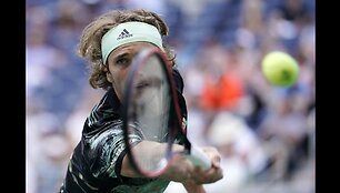 alexander-zverev-vs-aljaz-bedene-us-open-2019-r3-highlights