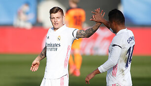 Toni Kroosas ir Casemiro