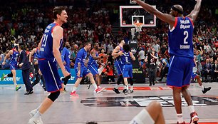 „Stambulo „Anadolu Efes“ klubo triumfas Eurolygoje“ 