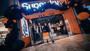 &bdquo;Superdry&ldquo; atidarymo akimirka