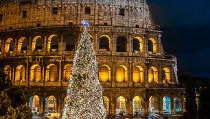 8. Roma