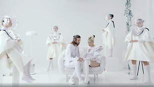 &bdquo;Baby blue&ldquo; dainos vaizdo klipo filmavimo akimirka