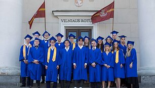 Happy graduates. Ridas Damkevičius photo