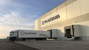 The drivers of Vlantana reach their places of work in Europe themselves by driving the trucks assigned to them from the firm&rsquo;s base in Klaipėda