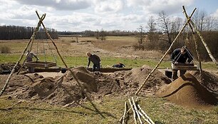 VU archeologinė ekspedicija &Scaron;ventininkų kaime