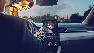 Informacinė automobilio sistema 