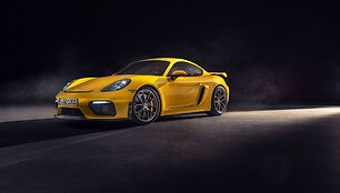Porsche 718 Cayman GT4 1