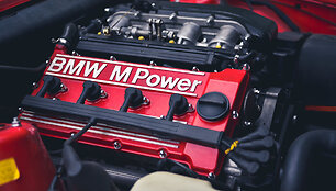 BMW M3 E30