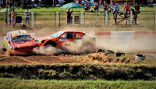 Baltijos &scaron;alių ralio kroso čempionato akimirka