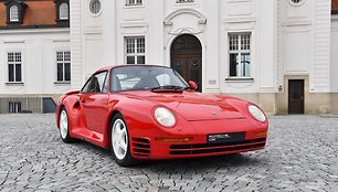 Gatvėmis važinėjo daugiau nei trys šimtai Porsche 959 egzempliorių – tai buvo greičiausias serijinės gamybos automobilis