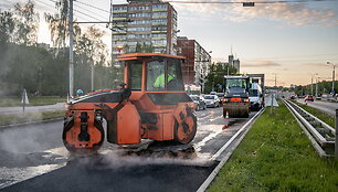 Laisvės prospekto asfaltavimo darbai