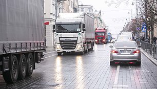 Protestuojantys vežėjai užplūdo Vilniaus centrą