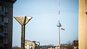 Ant televizijos bok&scaron;to pakelta trispalvė
