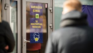 Vakcinos laukimas