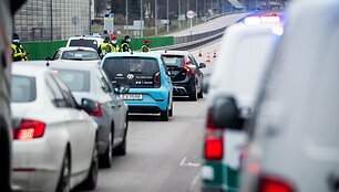 Kontrolės postas kelyje Kaunas - Vilnius