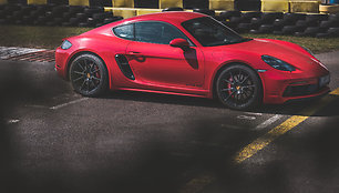 Porsche 718 Cayman GTS 4.0